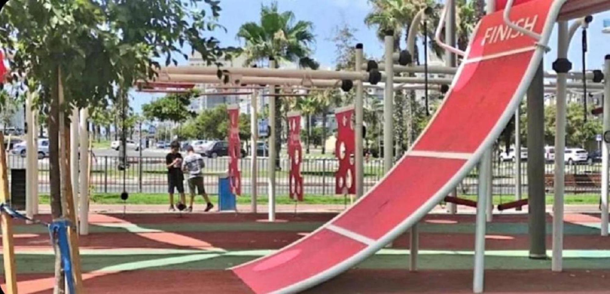 Spat Beach Bat Yam Exterior photo
