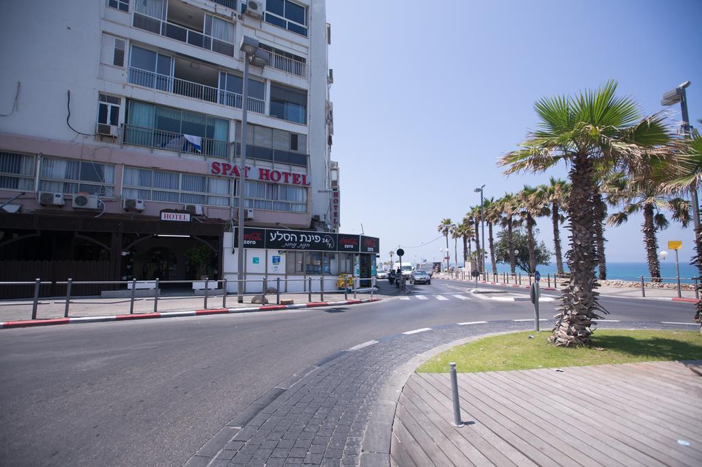 Spat Beach Bat Yam Exterior photo