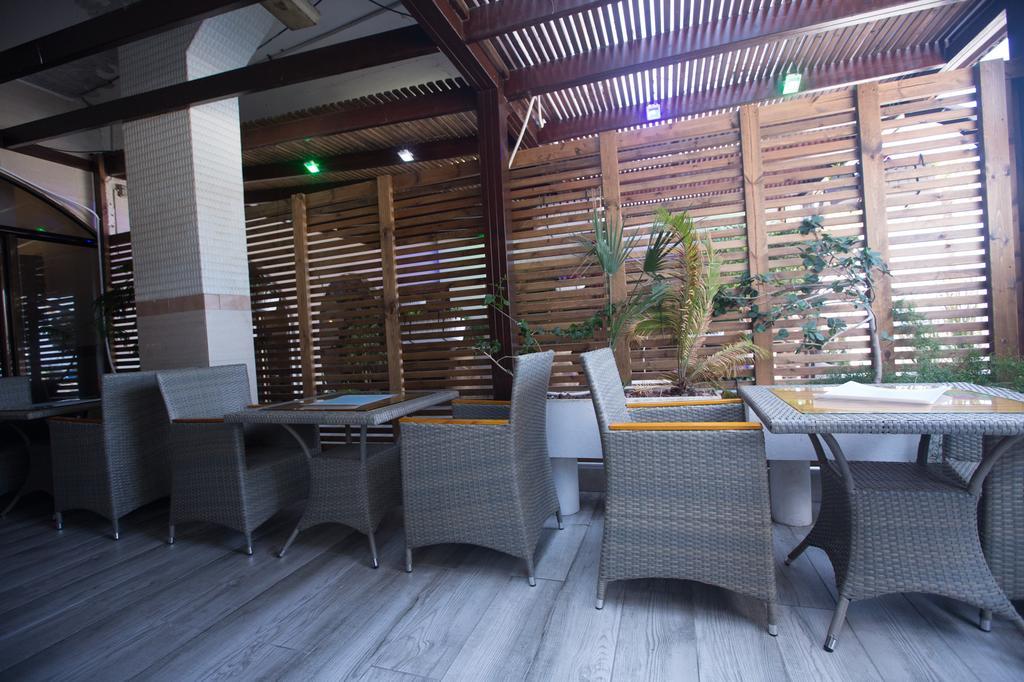 Spat Beach Bat Yam Exterior photo